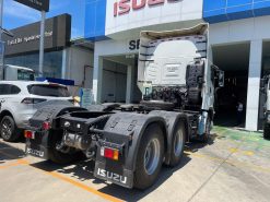 đầu kéo isuzu